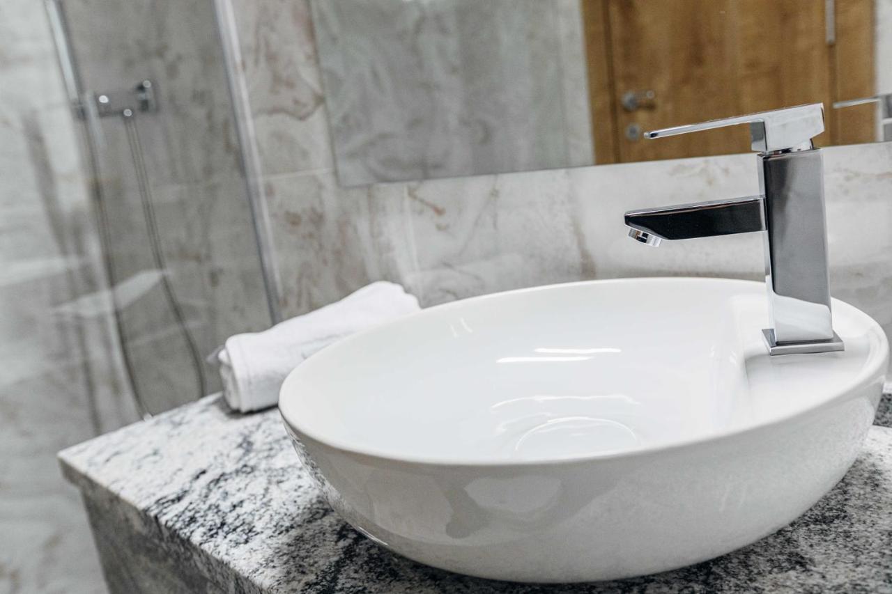 Hotel Livnica Βελιγράδι Εξωτερικό φωτογραφία